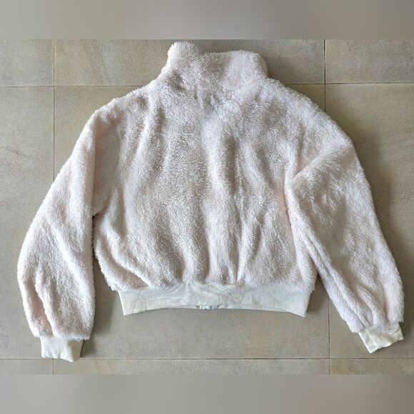 Cropped Cream Teddy Jacket with Fuzzy Texture - Picture 5 of 5